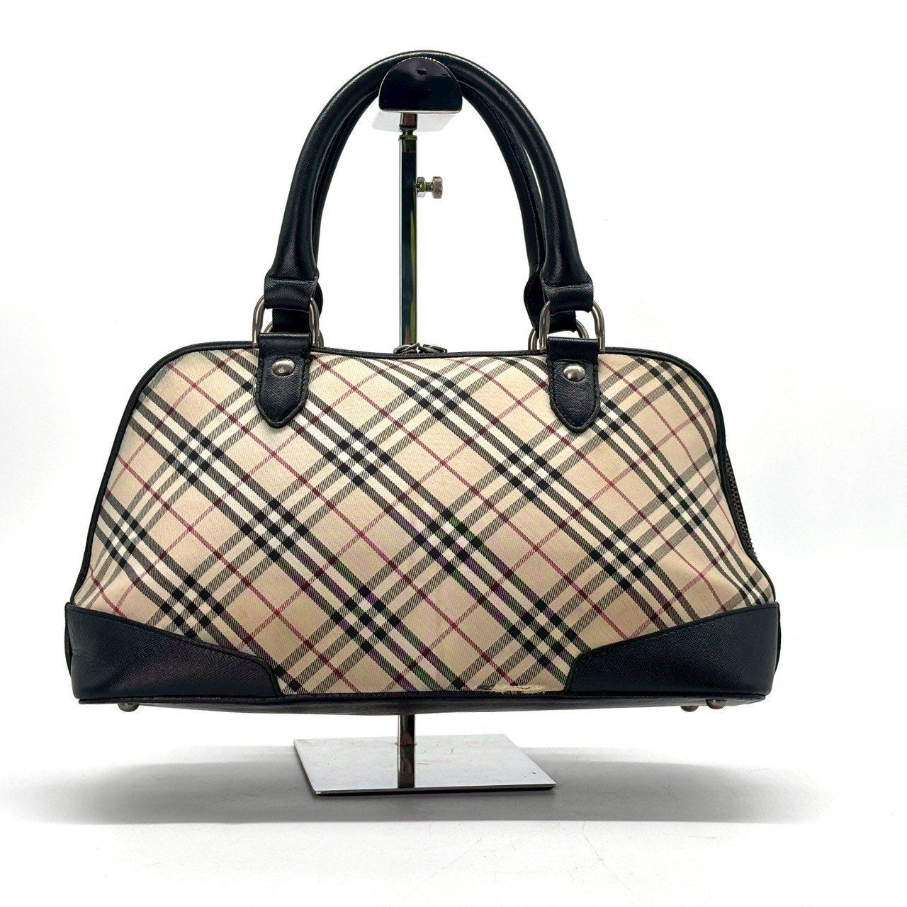 BURBERRY　ハンドバッグ　ノバチェックターンロック BURBERRY - 極美品 バーバリー ノバチェック ハンドバッグ ターン