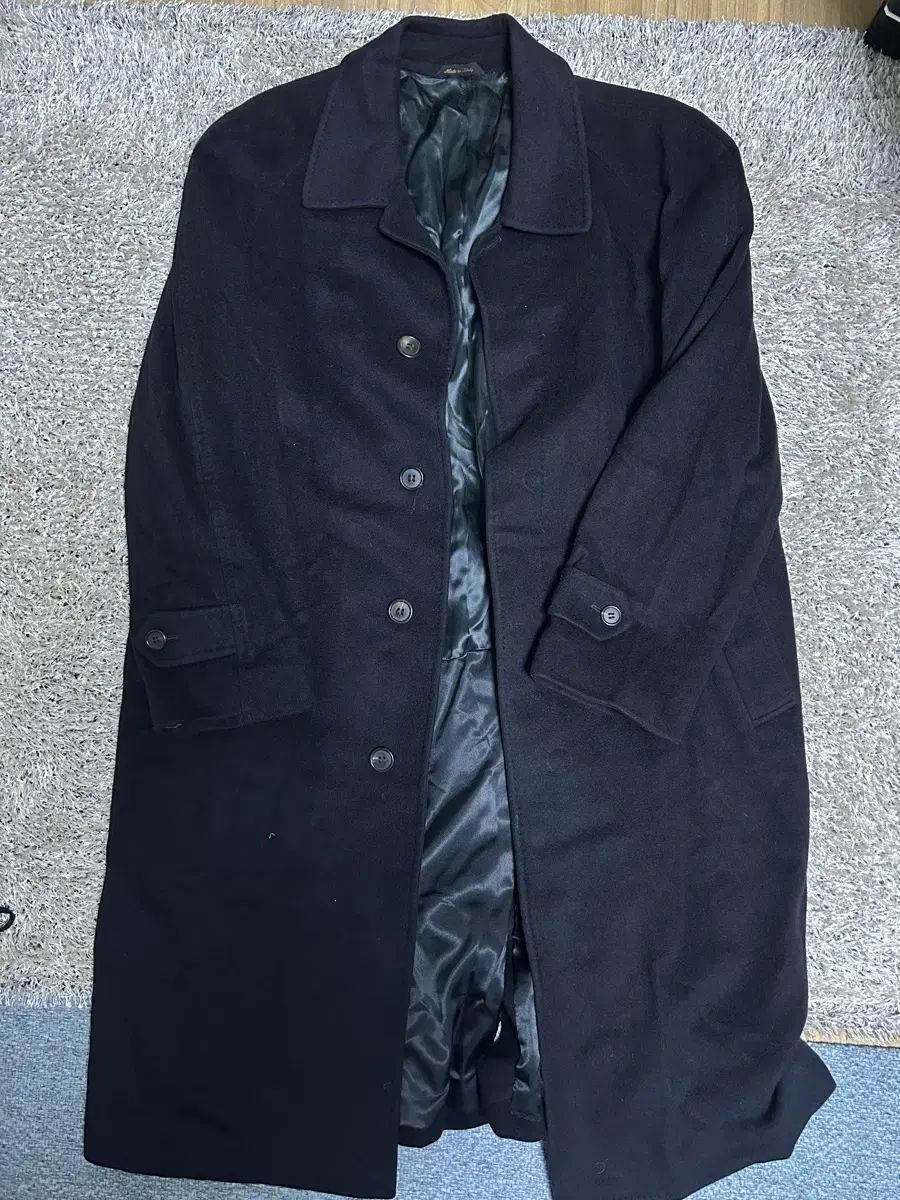 イタリア製カシミア100％ プロ 黒色 コート サイズ 105 110