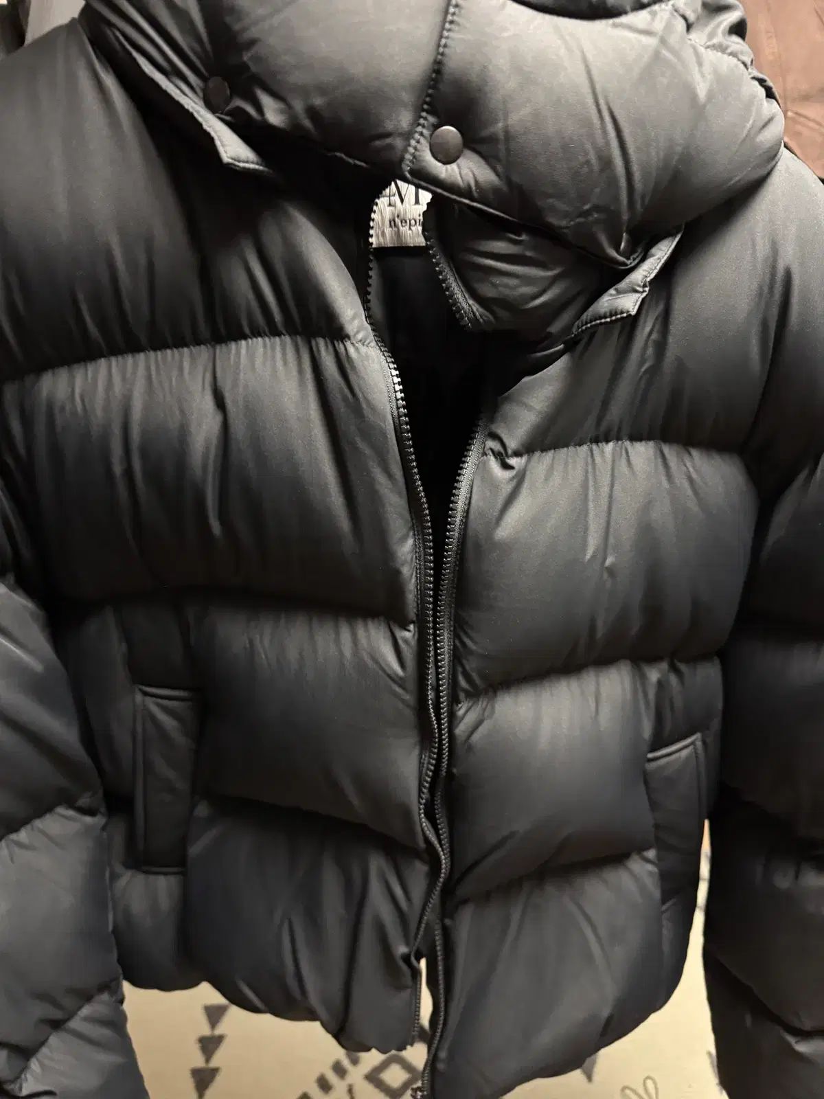 LMOOD エルムード - グロー フーディー ダック ダウン ジャケット