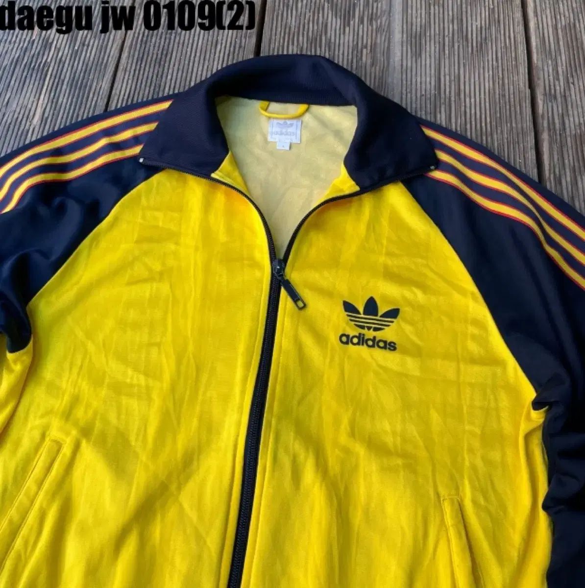 アディダス 3本線 ジャージ イエロー|ネイビー s