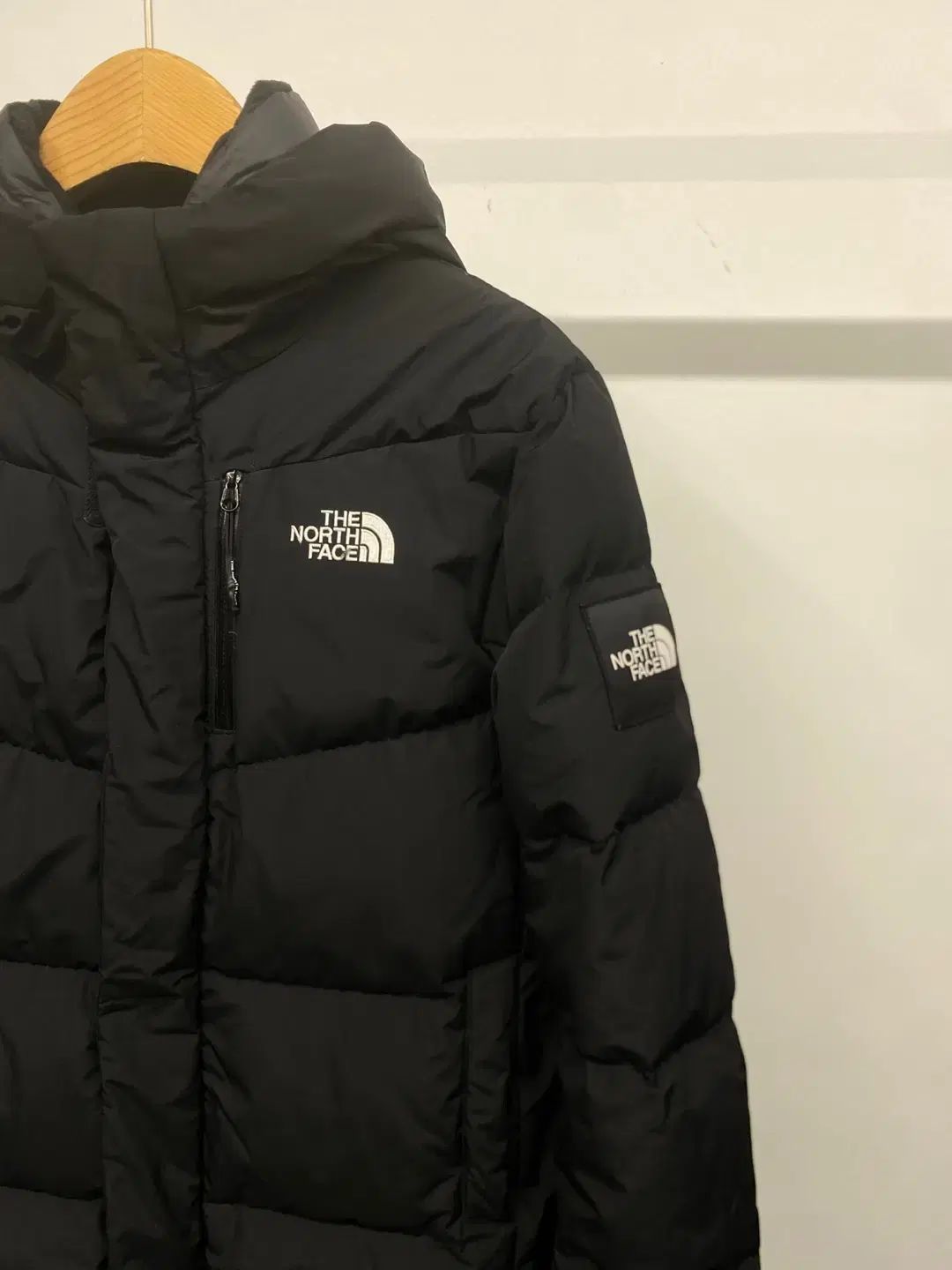 ダウンジャケット