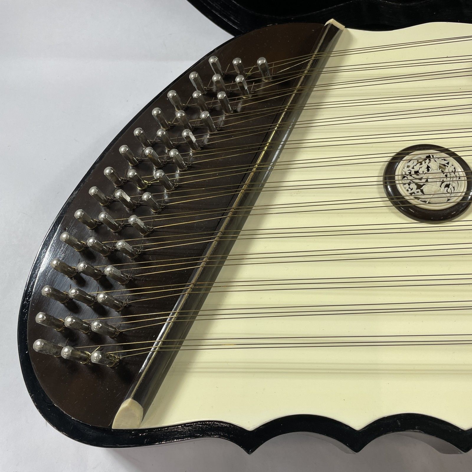 ☆ タイ 民族楽器 伝統楽器 打弦楽器 キム Khim ケース付属 アジア