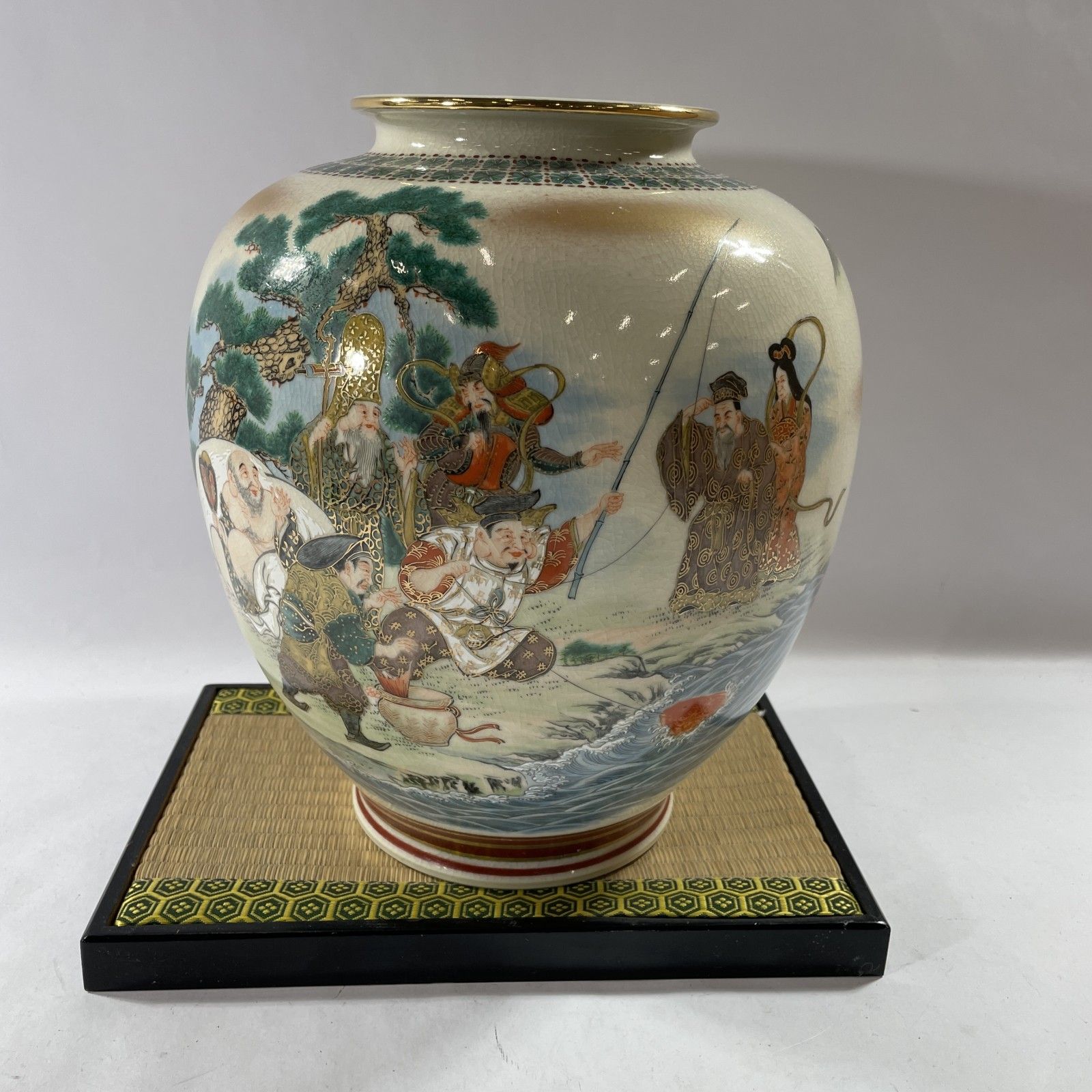 ☆ 九谷焼 陶勝 七福神 花瓶 花器 壺 飾壺 金彩色絵 縁起物 木箱入り