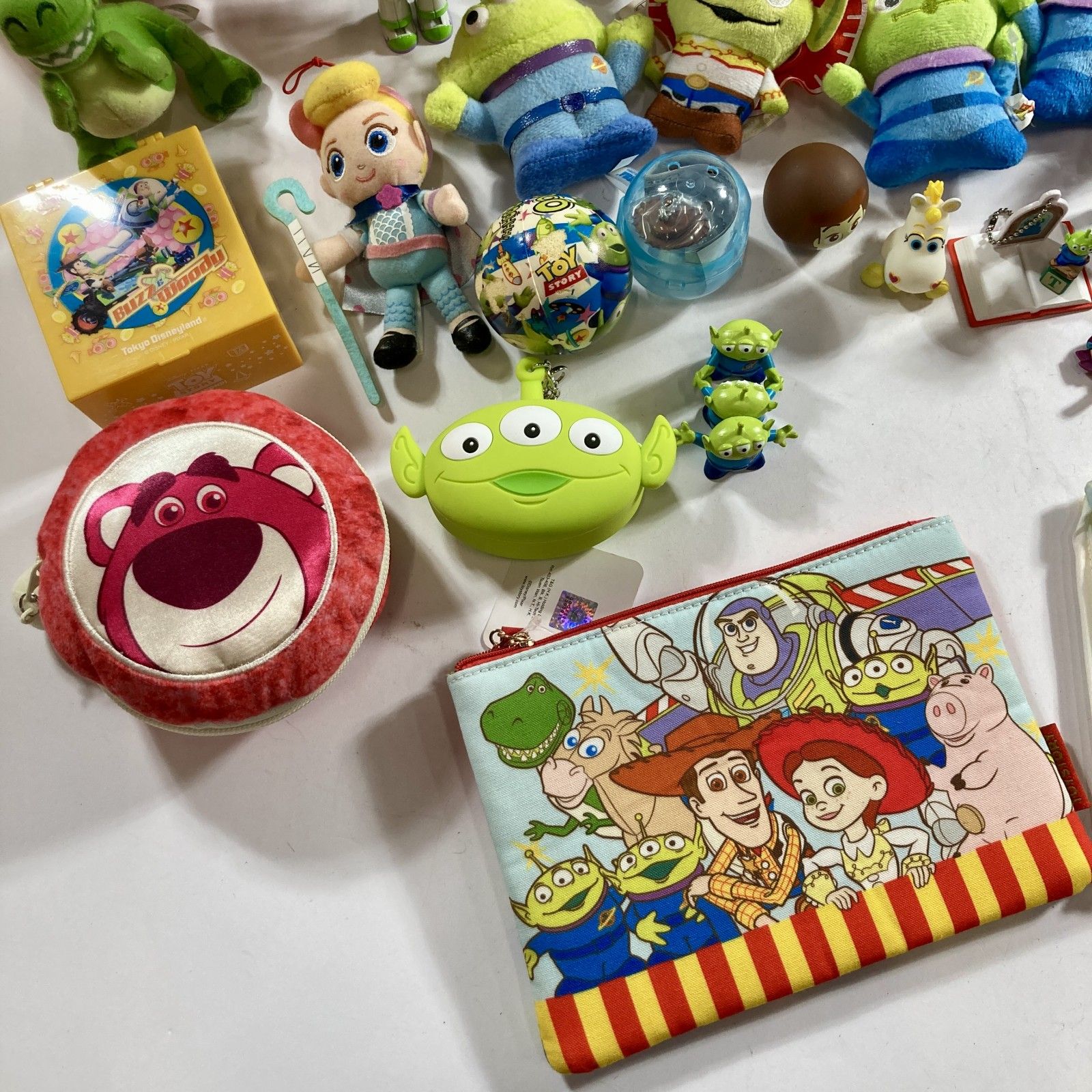 おもちゃ ぬいぐるみ