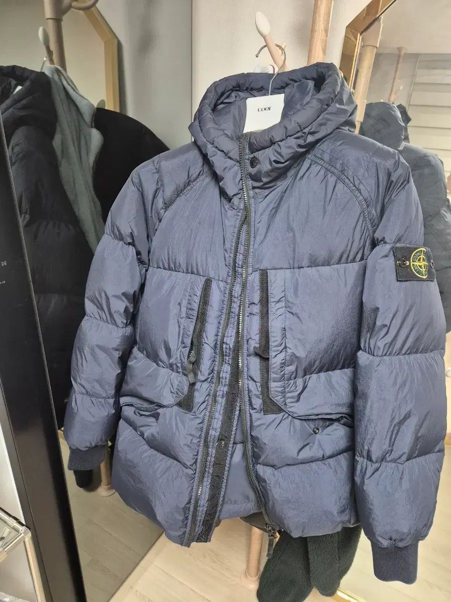 ストーンアイランド 24 fw クリンクルレップス ダウン