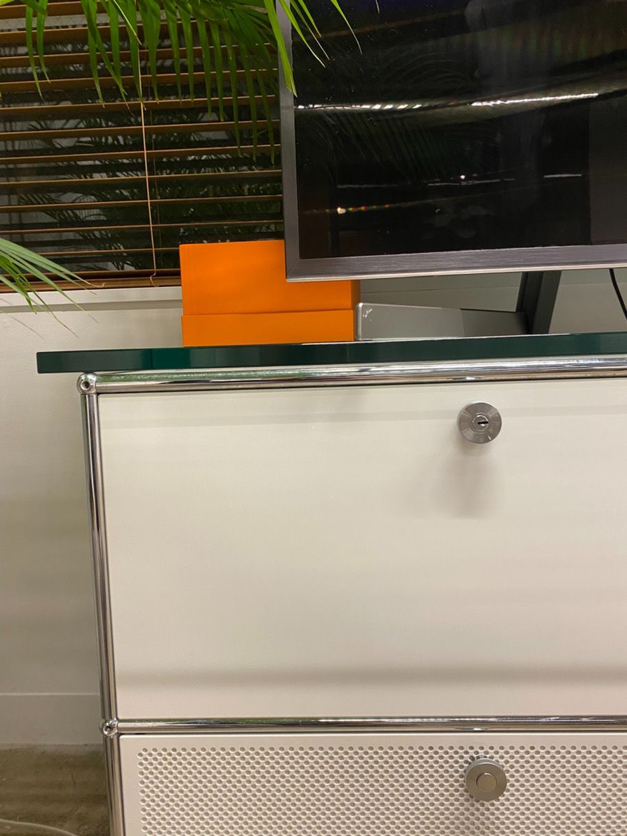 【USMハラー用／hhstyle購入】【正規品】【ガラス天板】【郵送相談可】大型テレビ台 天板のみ 幅約227.5cm オーダー品 3ユニット対応 USMハラー専用サイズ テレビボード AVボード ディスプレイ台 オフィス家具 法人向け ショールーム什器 直接引取可 郵送相談可 hhstyle購入】【正規品】【ガラス天板】【送料込み】USMハラー用 大型