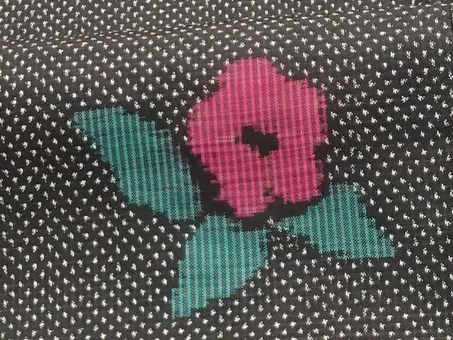 平和屋着物□本場結城紬 重要無形文化財 7マルキ 草花 正絹 逸品