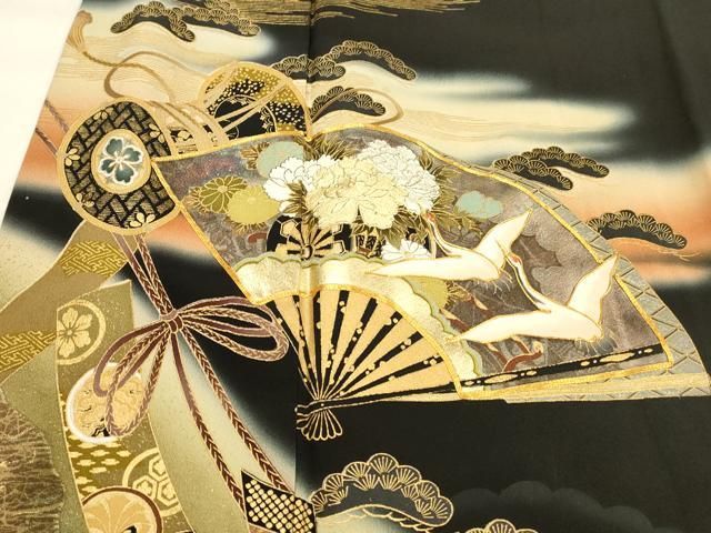 平和屋着物□豪華黒留袖 作家物 駒刺繍 扇面飛鶴草花文 暈し染め 金彩