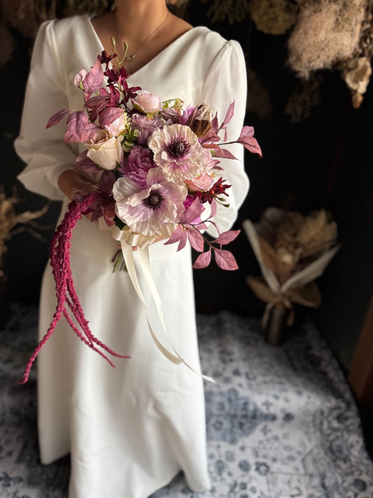 くすみパープルクラッチブーケ ブートニア