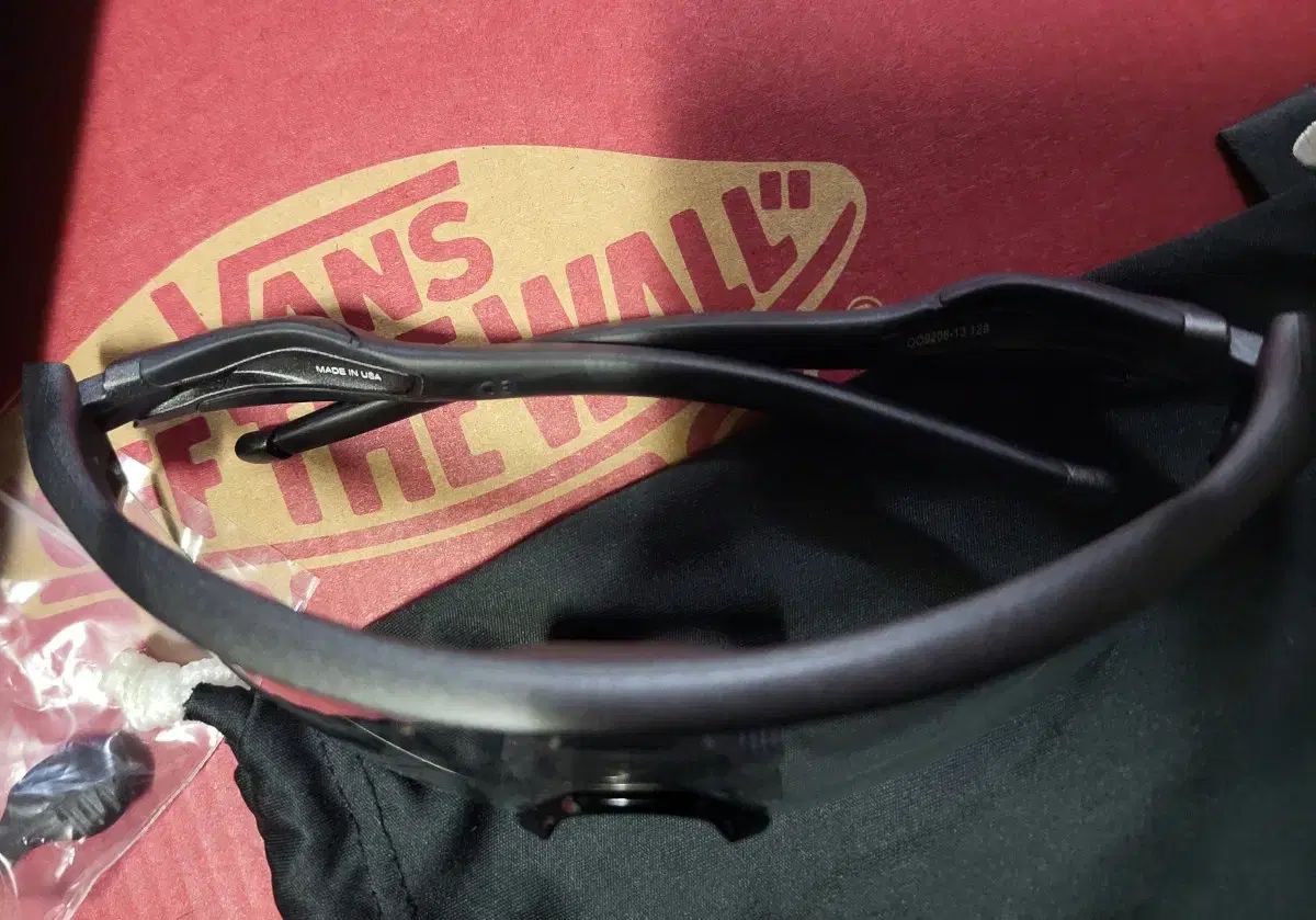 9208-13 サングラス