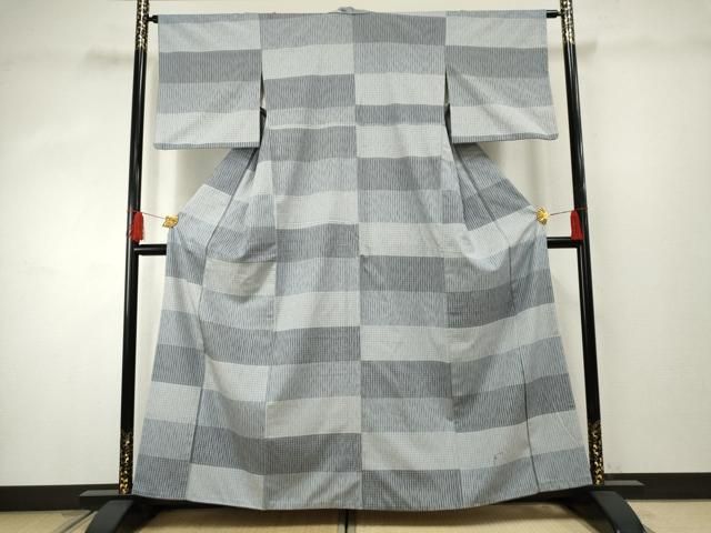 平和屋着物●お召 絞り 市松横段文 正絹 cs