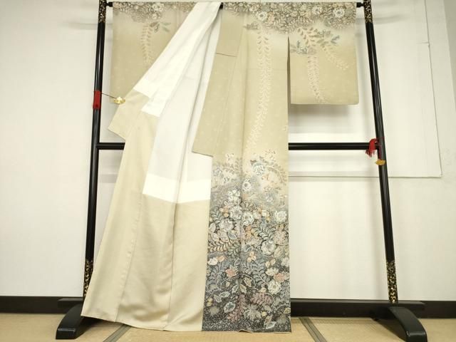 平和屋着物○吉乃一廉 幻の辻が花 訪問着 絞り 舞花文 銀通し地 正絹