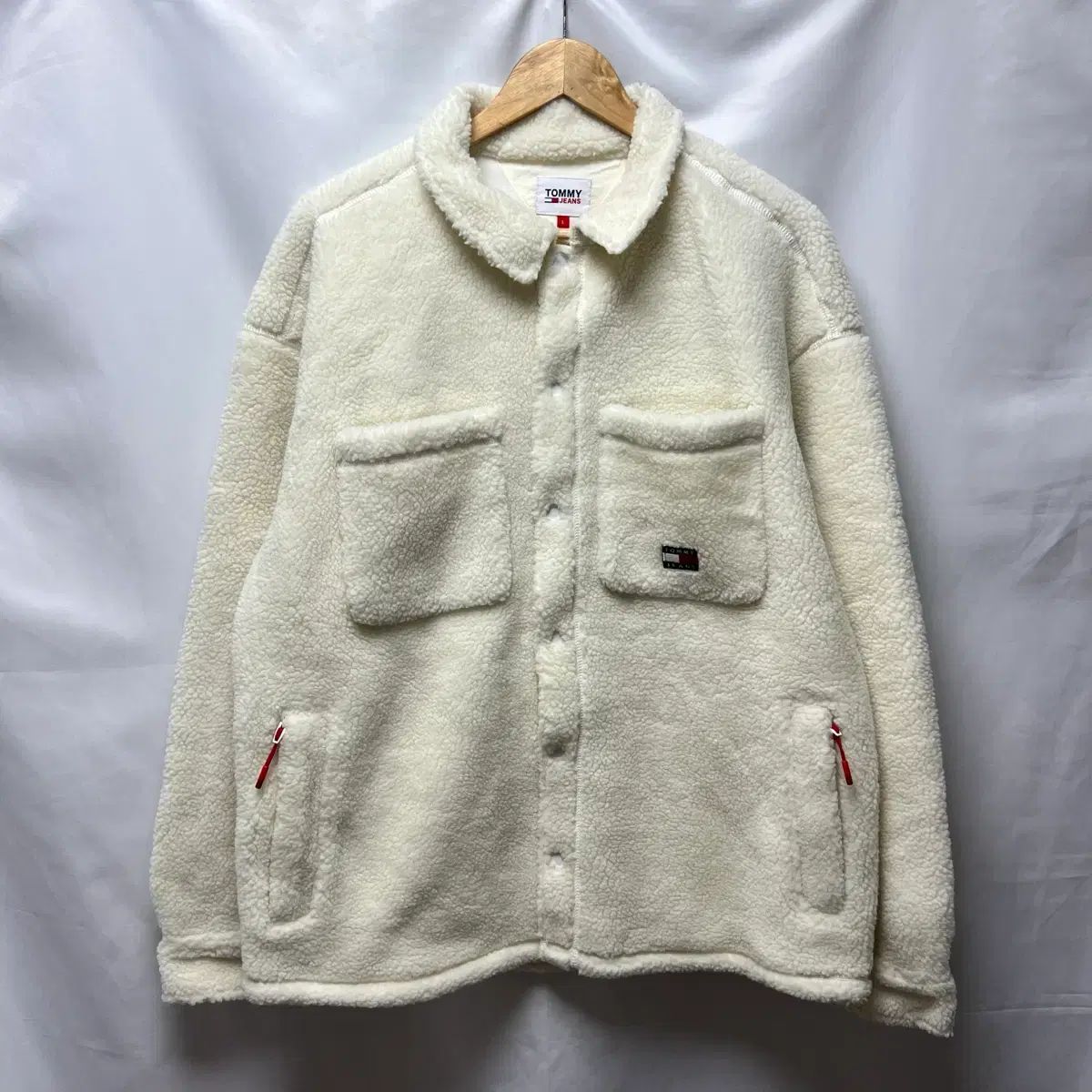 | L トミーヒルフィガー トミー ジーンズ ボア フリース ジャケット 白