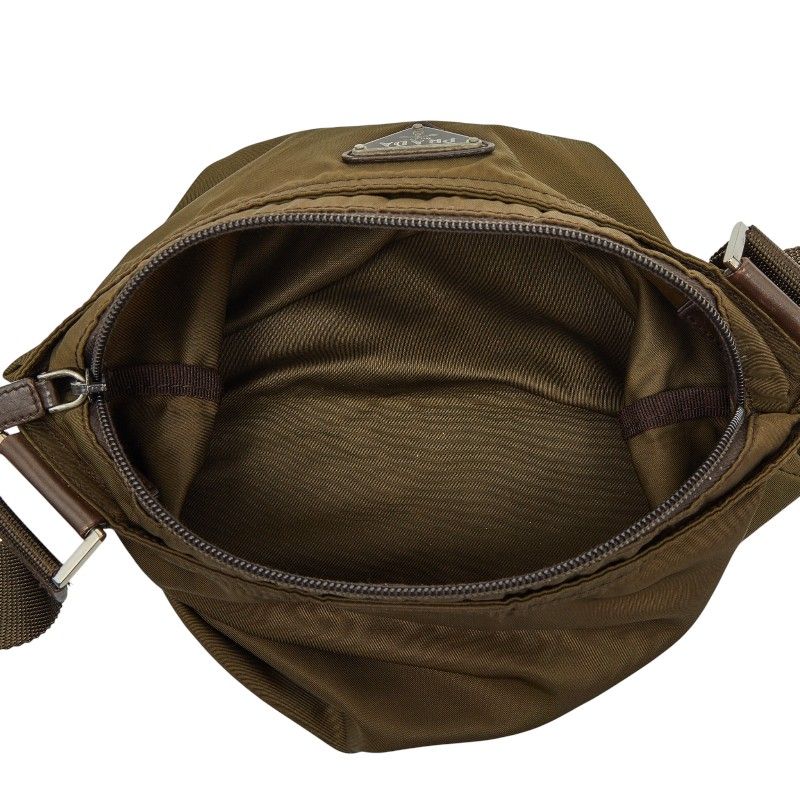 プラダ 三角ロゴプレート 斜め掛け ショルダーバッグ BT0175 カーキ