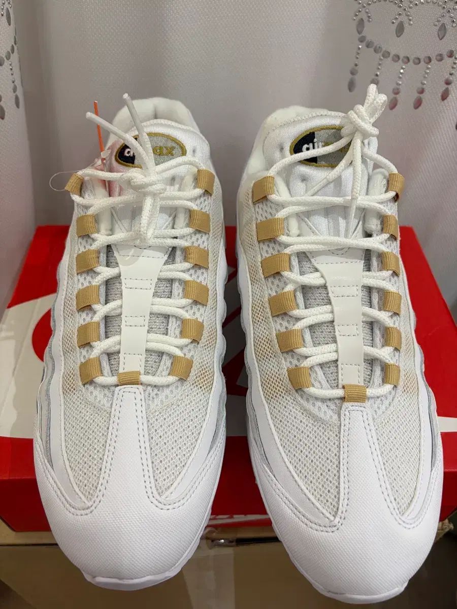 ナイキ エアマックス エアマックス95 白 280 290