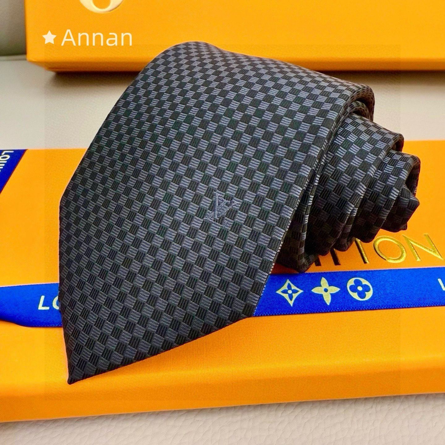 未使用に近い LOUIS VUITTON ルイヴィトン メンズ ネクタイ - メルカリ