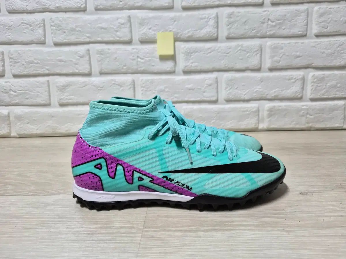 ナイキ マーキュリアル スーパーフライ9 サッカーシューズ 250 mm