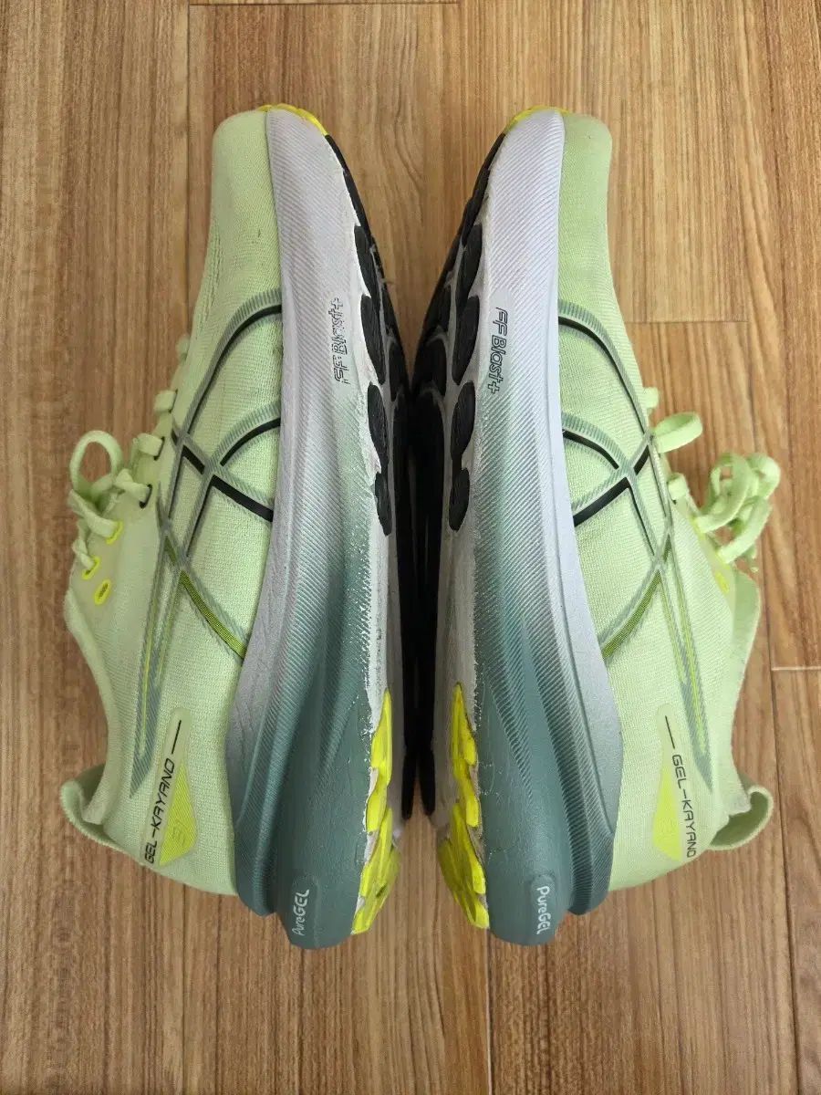 260 アシックス ゲル カヤノ 31 ランニングシューズ