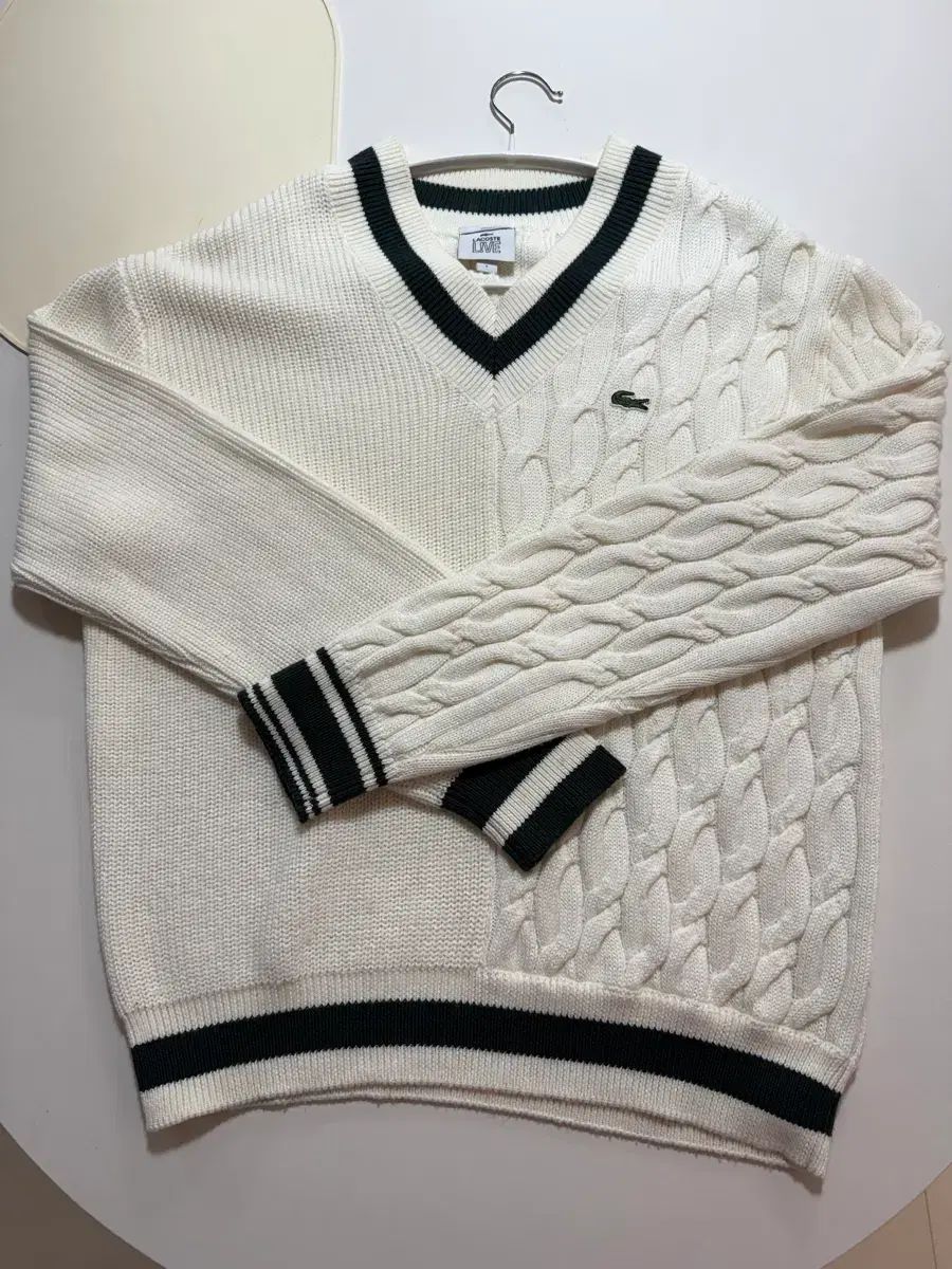 LACOSTE ラコステ LIVE ケーブル ニット 白