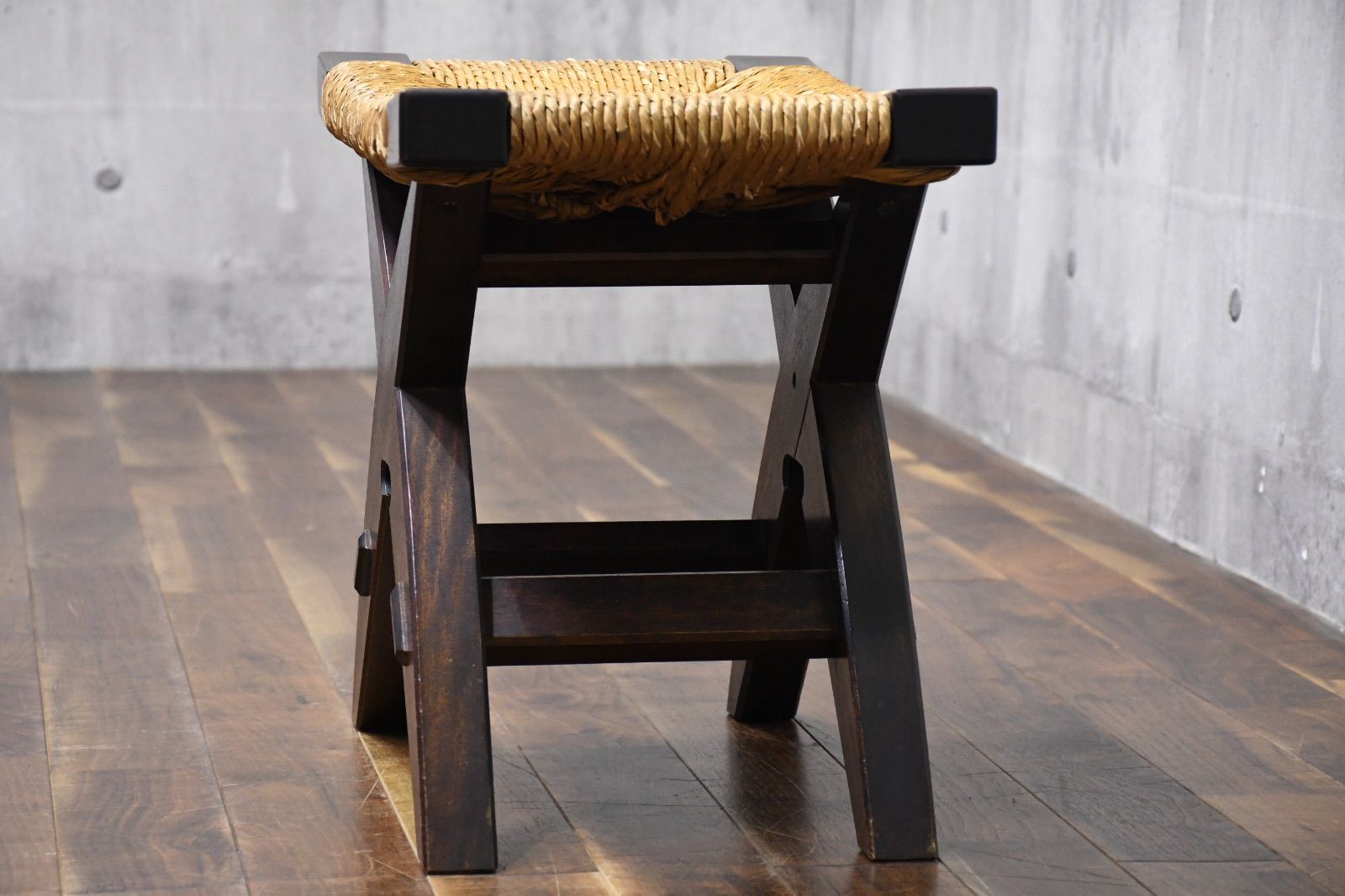 FAC25 松本民芸家具 #222 鞍型スツール 刻印有 柳宗悦 水目桜