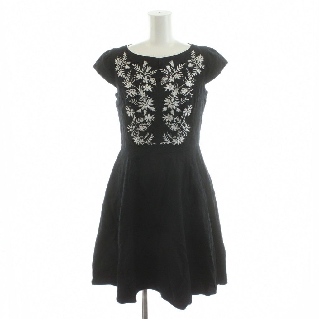 トッカ TOCCA ワンピース ひざ丈 半袖 刺繍 0 黒 ブラック |AN 26 MA