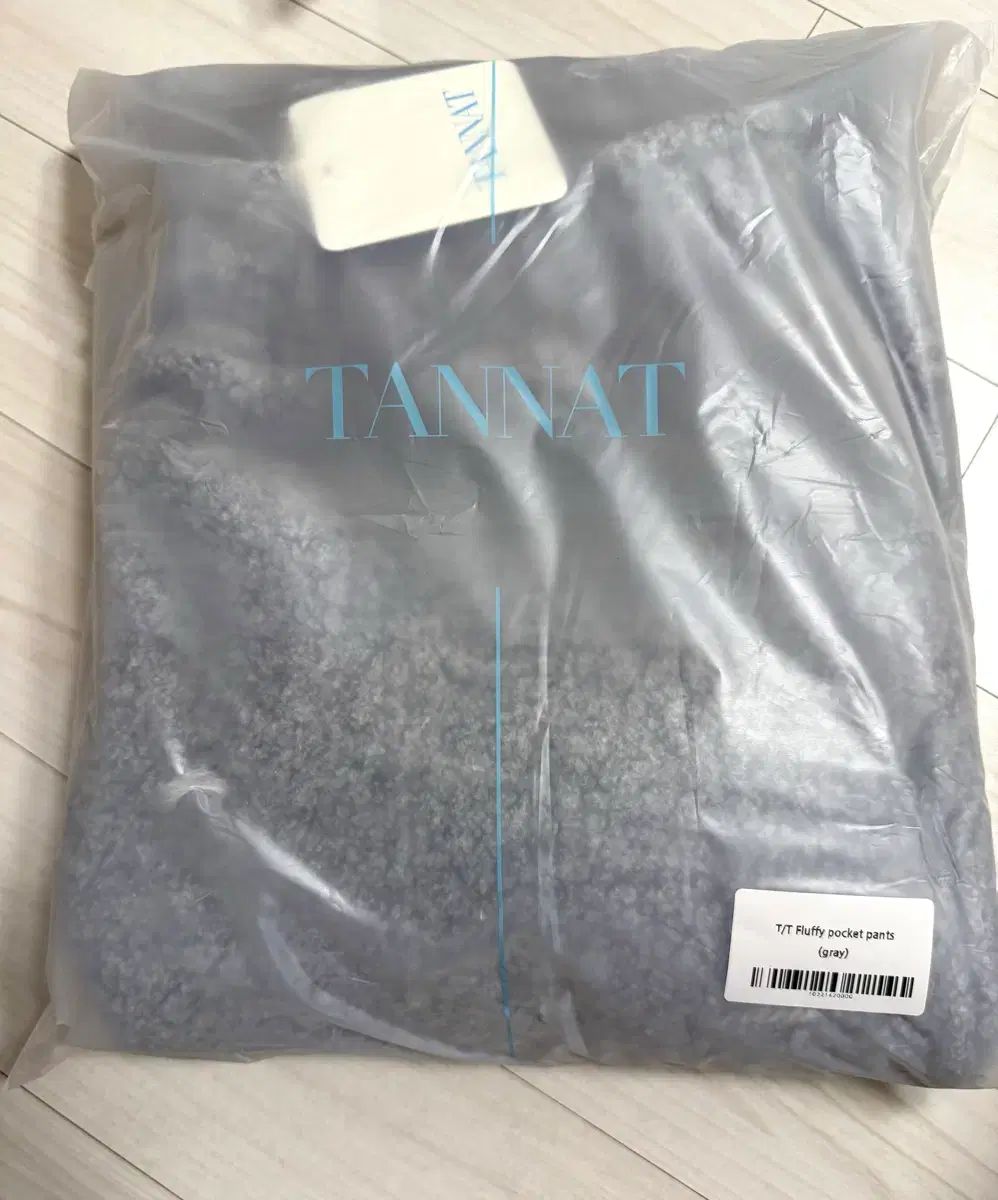  TANNAT フラッフィー ポケットパンツ グレー チノパン パンツ
