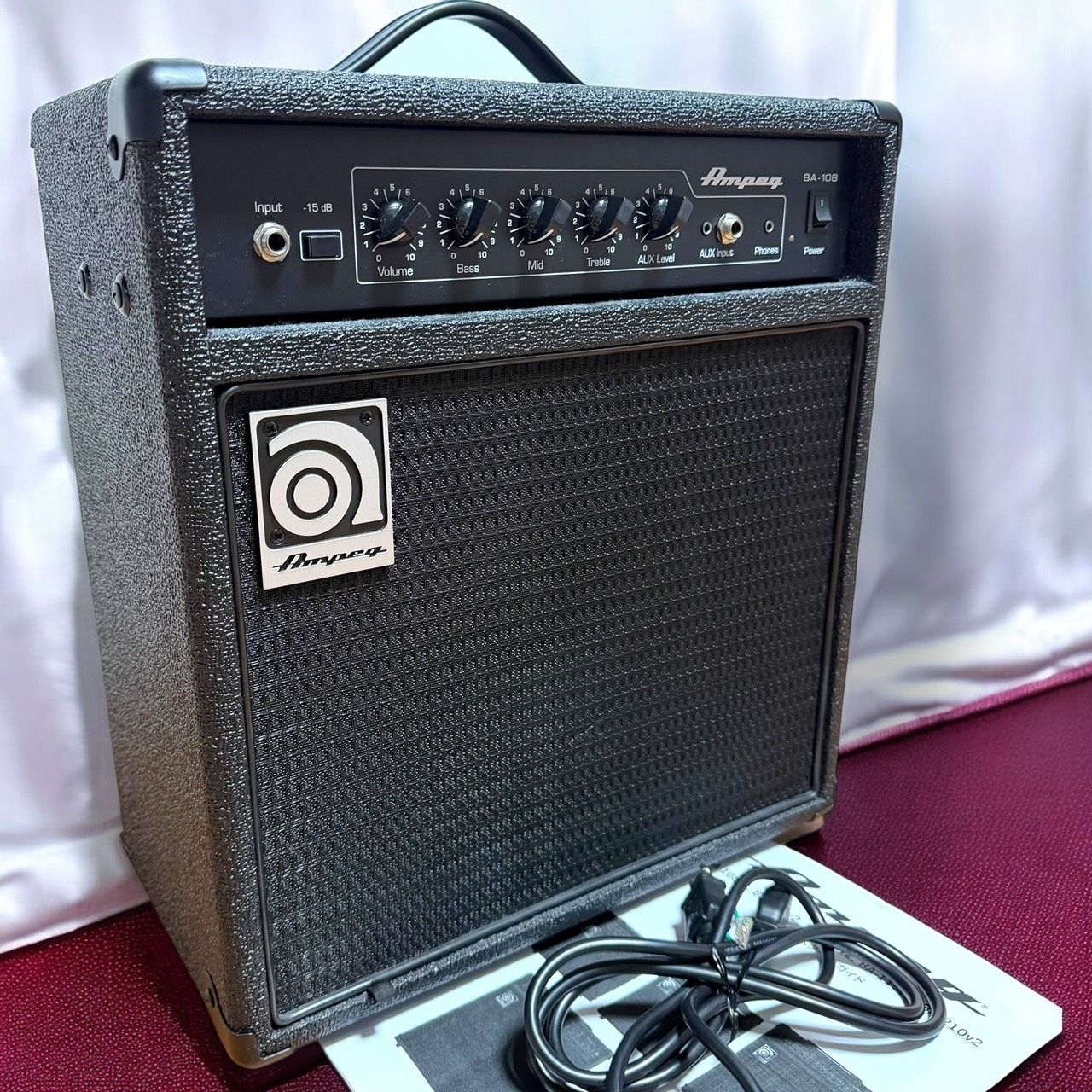AMPEG BA-108 V 2 ベースアンプコンボ ギターアンプ