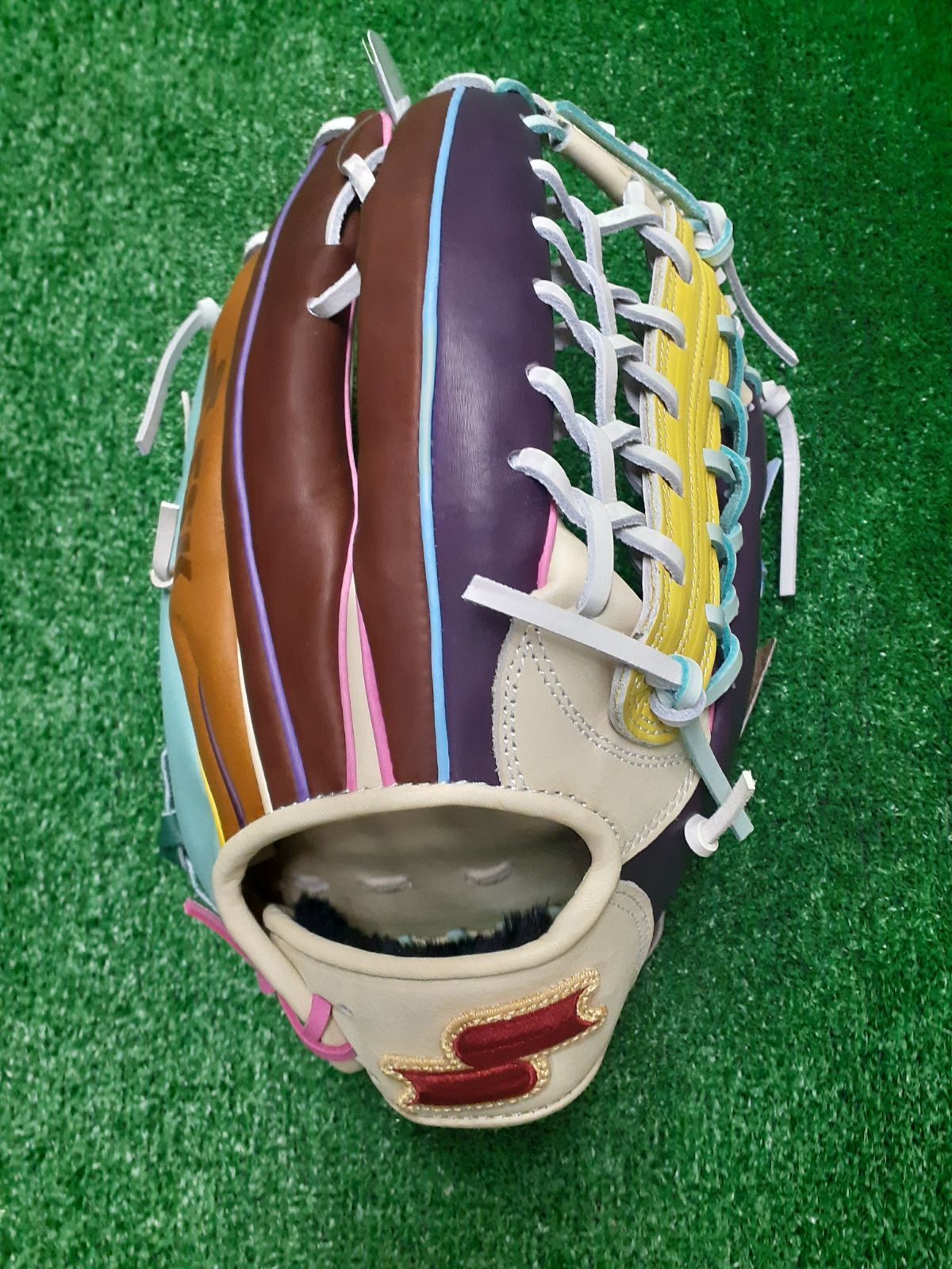 SSK 展示会 軟式外野手用グラブ