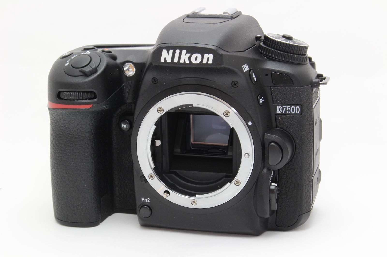 AA Nikon ニコン D 7500 ボディ ショット数313回 初期不良 無料 12-167