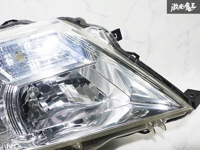 日産 純正 C26 セレナ 前期 ハロゲン ヘッドライト ヘッドランプ 右側