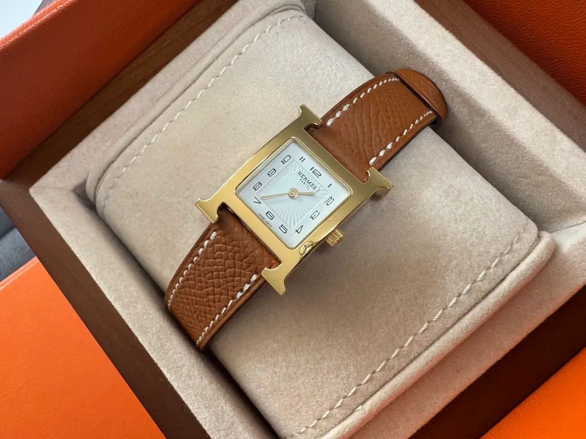 エルメス 天祥院 英智 ゴールド