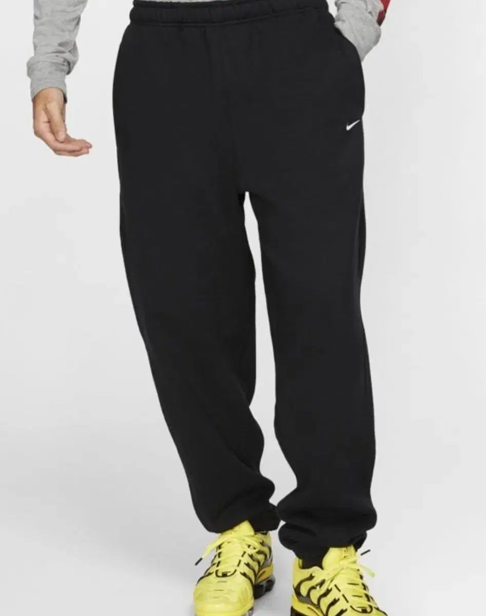 ナイキ NRG スウェットパンツ ブラック 初回版