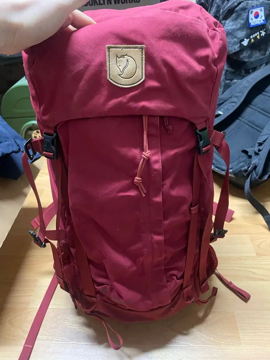 Fjällräven フェールラーベン カイパック リュックサック レッド