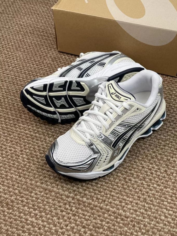 ♥ き ASICS アシックス GEL-KAYANO 14 白黒シルバー -109 メンズ レディース兼用