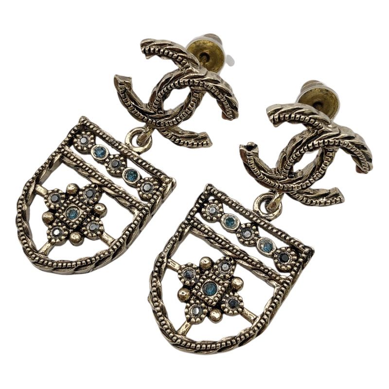 シャネル CHANEL ココマークシールドピアス シルバー メタル・ストラス