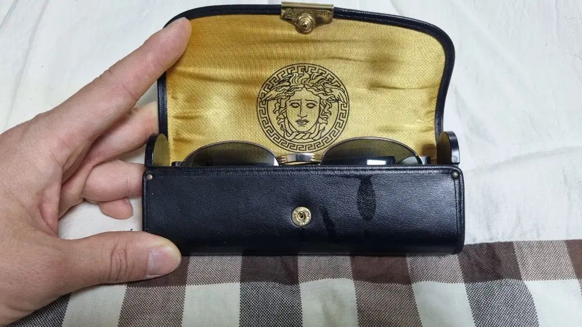 レディース ヴェルサーチェ MOD 572 サングラス