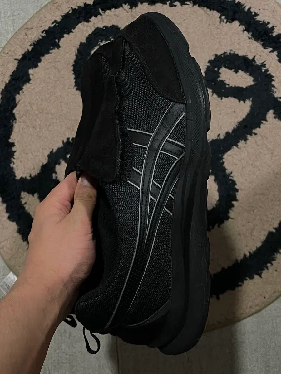 275 アシックス ライフウォーカー ブラック