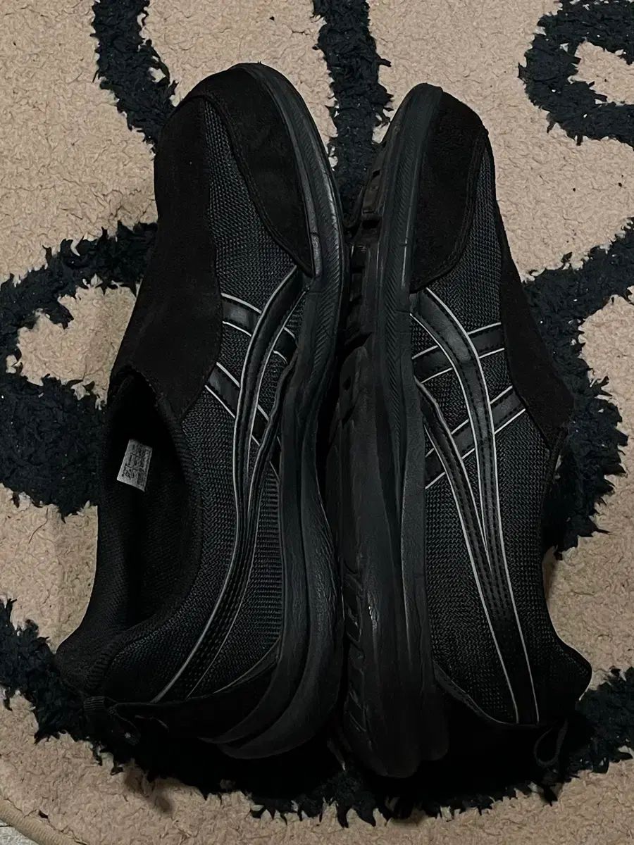  275 アシックス ライフウォーカー ブラック スニーカー 靴