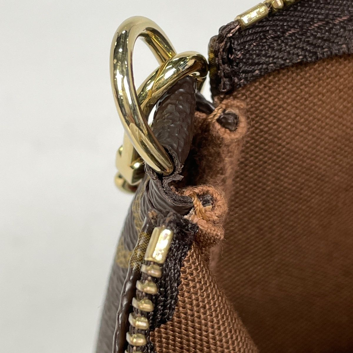 ルイ・ヴィトン Louis Vuitton ポシェット アクセソワール メイク