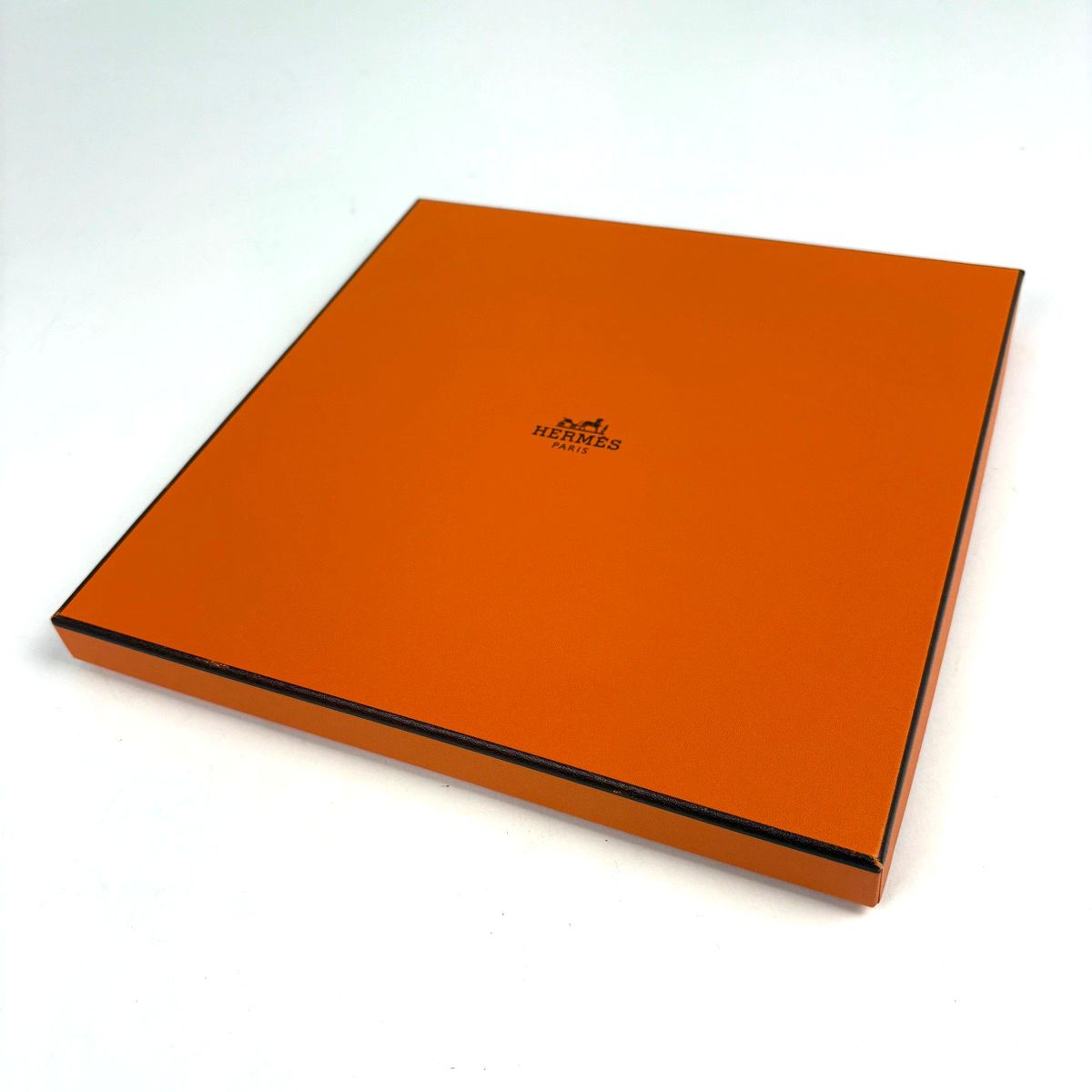 エルメス HERMES カレ90 ONDE DE CHIC 洗練の波 スカーフ シルク