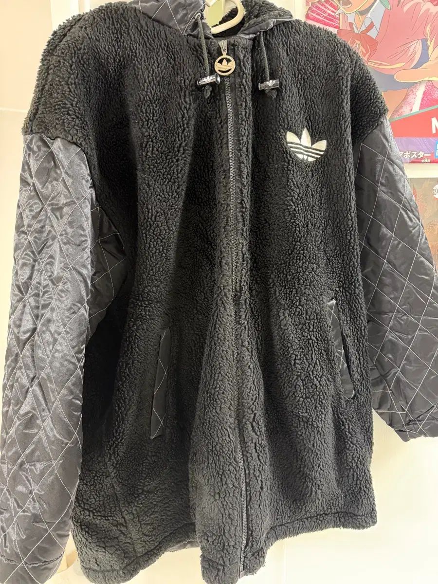 アディダス 黒色 フリース キルティング アウター