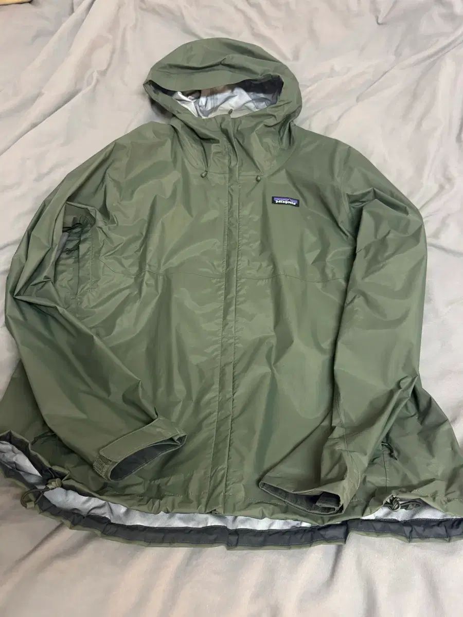 パタゴニア トゥーレンシェル 3 L ジャケット グリーン
