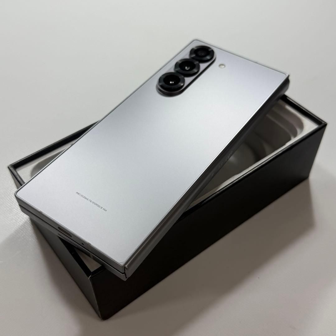 【美品】Galaxy Z Fold6 512GB｜香港版SIMフリー 美品】Galaxy Z Fold6 512GB｜香港版SIMフリー - メルカリ