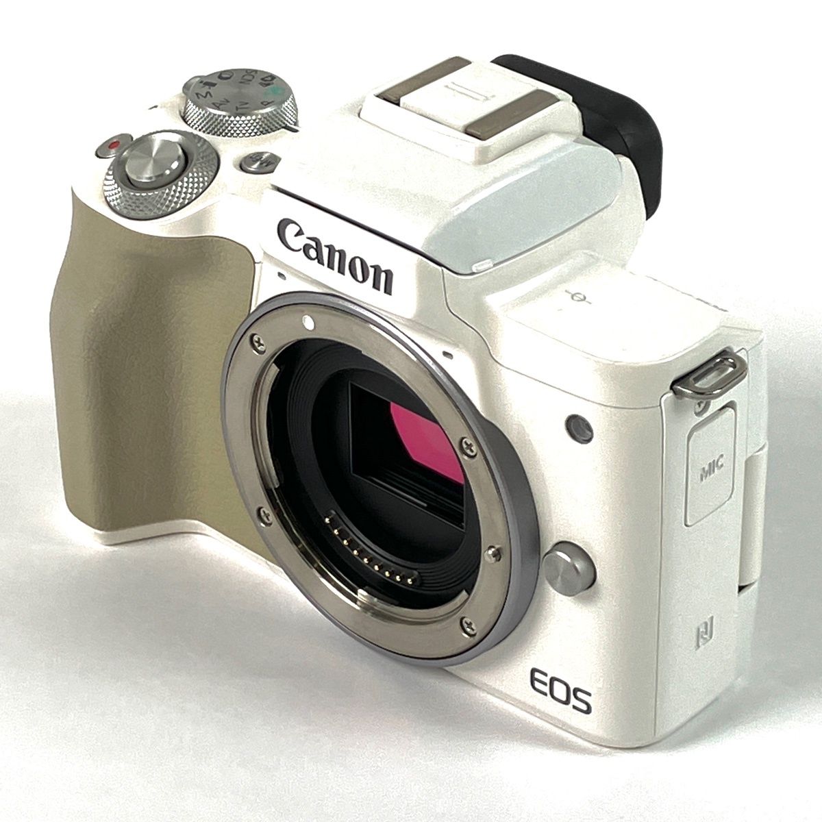 キヤノン Canon EOS Kiss M ボディ ホワイト デジタル ミラーレス 一眼