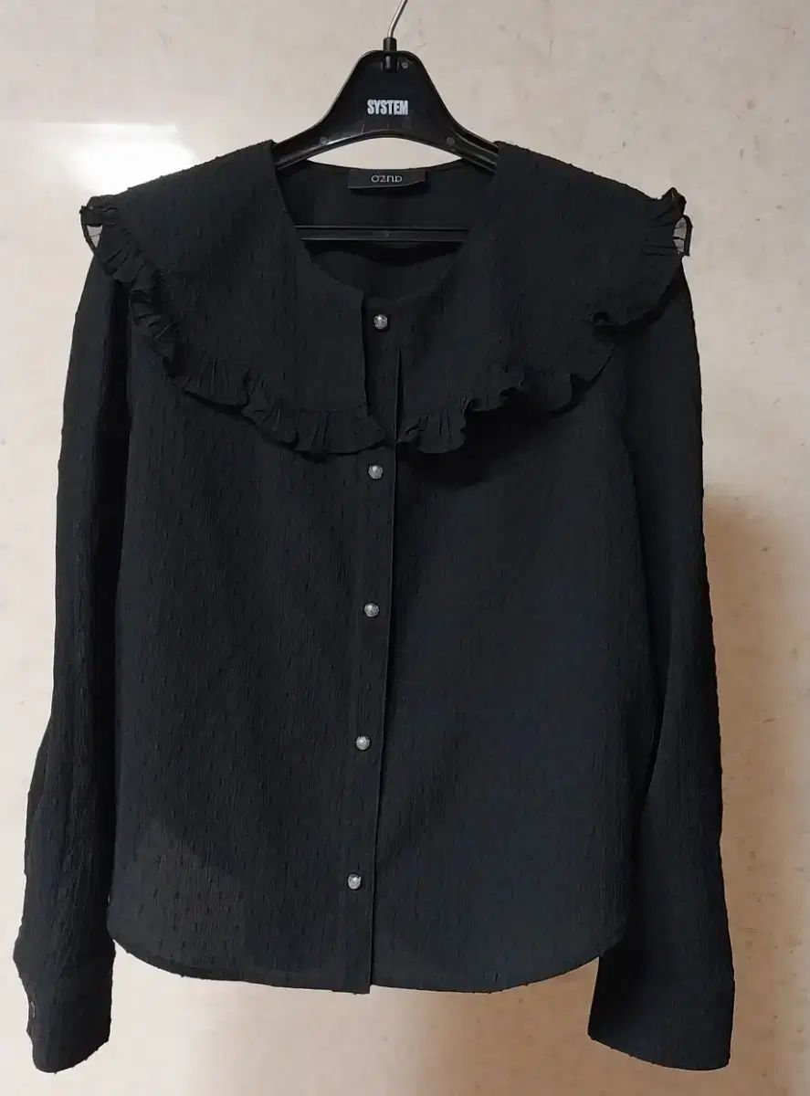 O 2 nd オッズセカンド フリル ドット KARA カラ ブラウス