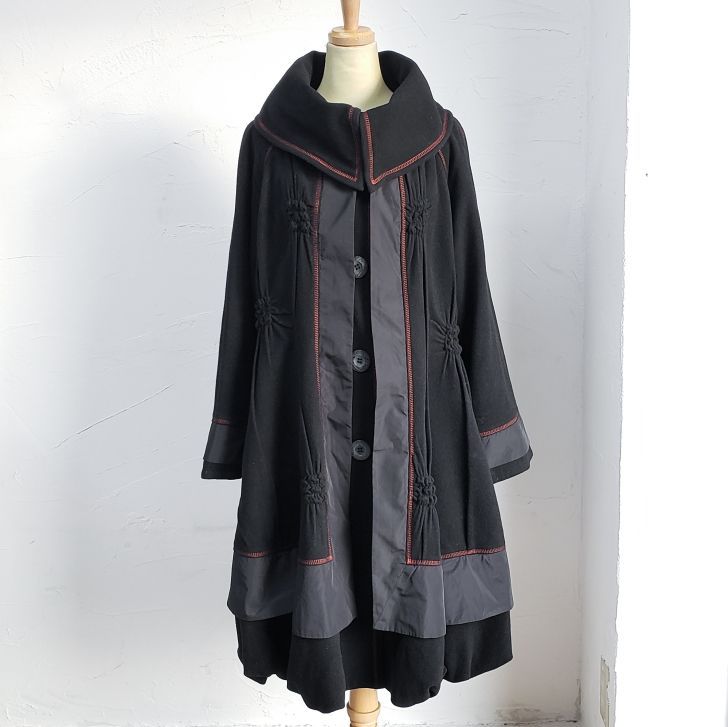 美品　希少品　エイココンドウ　フーテッドコート　特殊生地　ロング丈　黒　42 楽天市場】エイココンドウの通販