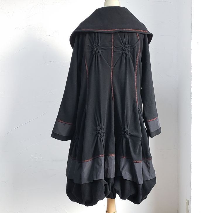 【美品】 EIKO KONDOU 麻混 コート サイズ42 シアー エイココンドウ ☆ ウール混 コート 42 ブラック 黒 ブラック 切替