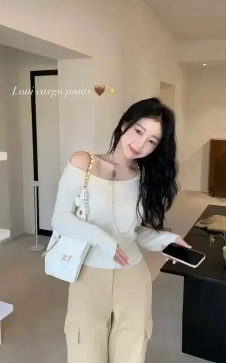 シエ Hina ワンショルダーニット