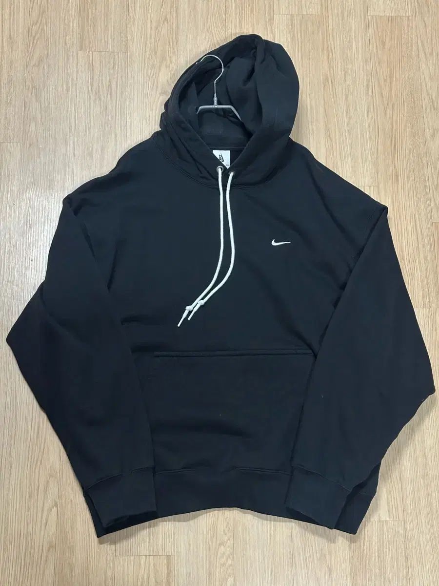 ナイキ NIKE ソロ スウッシュ ブラック フーディー Tシャツ 3 XL