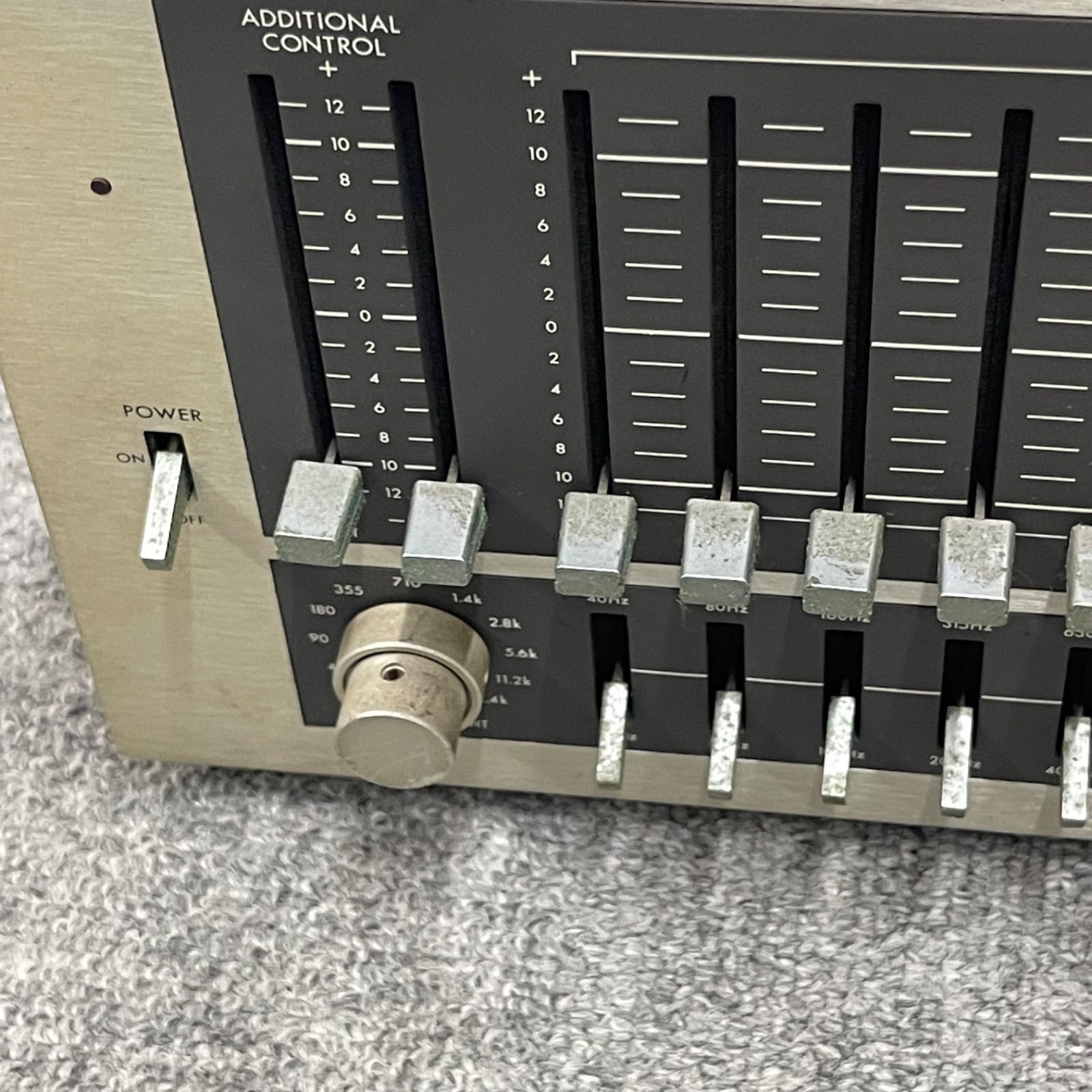 NPA】ジャンク Victor ビクター グラフィックイコライザー SEA-7070